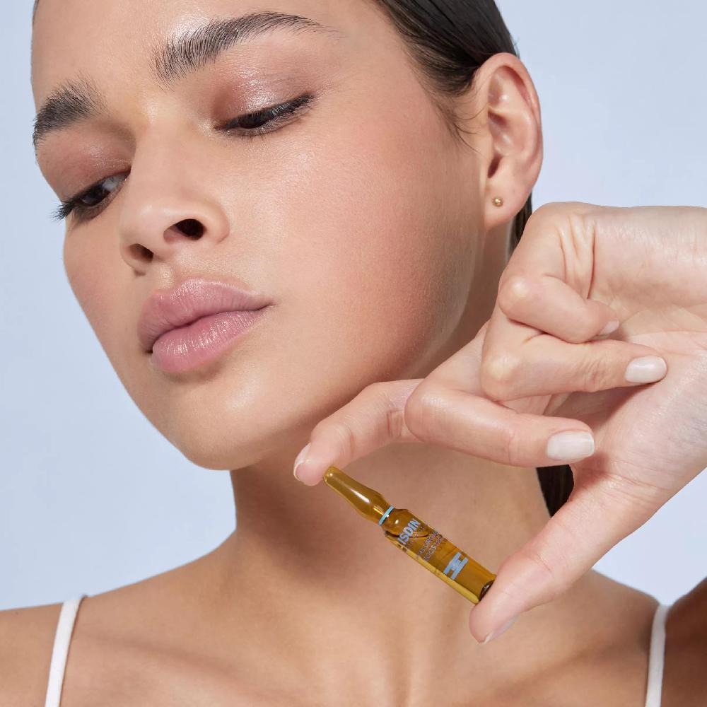 isdin ISDINCEUTICS Hyaluronic Booster 10 ampoules