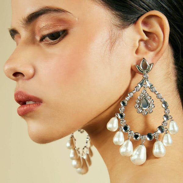 isharya Elongated Crystal Pearl Earrings Earrings Gold
