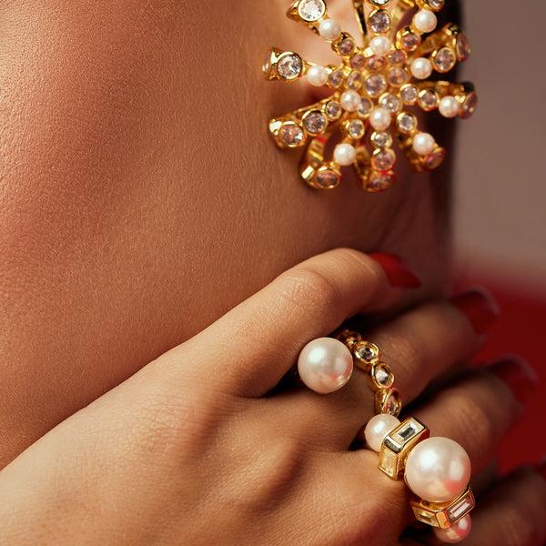 Isharya Amara Mirror Pearl Ring Rings White