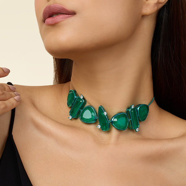 isharya Emerald Flame Choker Necklaces