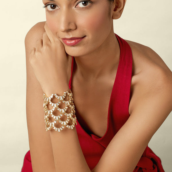 Isharya Fio Statement Cuff Wristwear