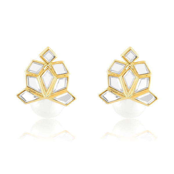 isharya Flor Pearl Earrings Earrings