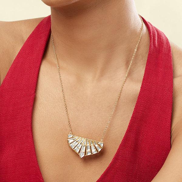 isharya Porta Pendant Necklace Necklace