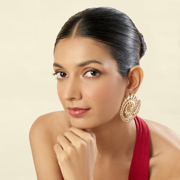 Isharya Rendado Statement Studs Earring