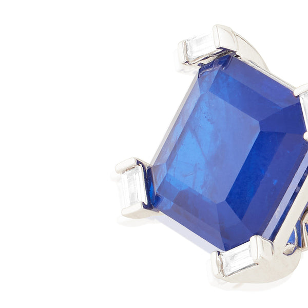 Isharya Sapphire Majesty Square Studs Earrings