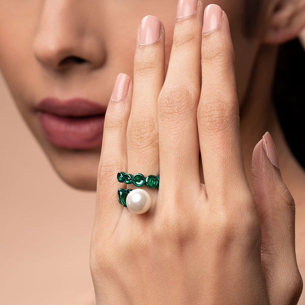 isharya Sultana Pearl Ring Green