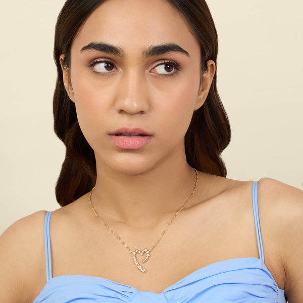 Isharya Summer Sweetheart Necklace Necklaces