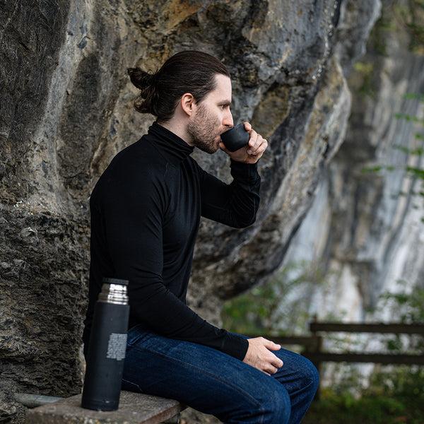 Isobaa Mens 160 Merino Active Roll Neck (Black)