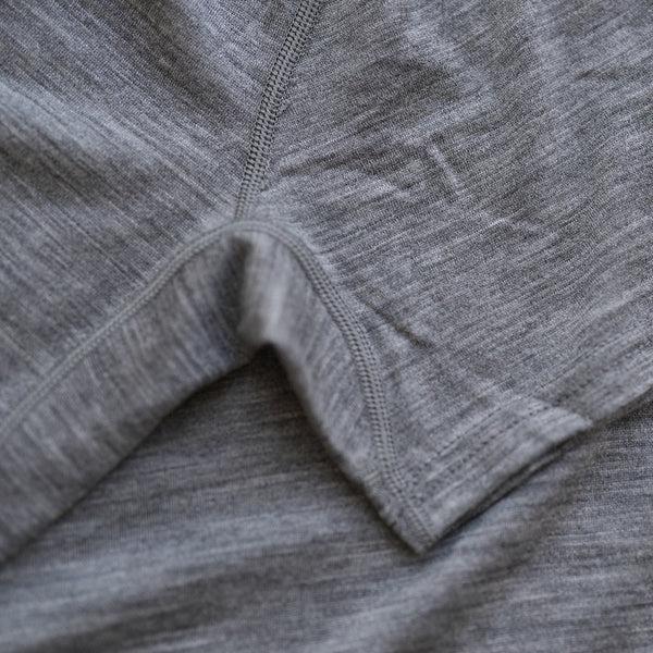 Isobaa Mens Merino 150 Short Sleeve Crew (Charcoal)