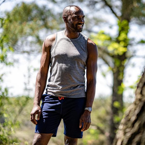 isobaa Mens Merino 150 Vest (Charcoal)