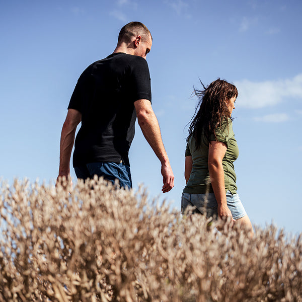 Isobaa Mens Merino 180 SS Hiking Top (Black)