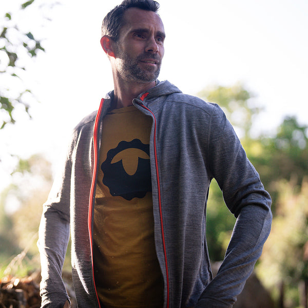 Isobaa Mens Merino 260 Casual Hoodie (Charcoal)