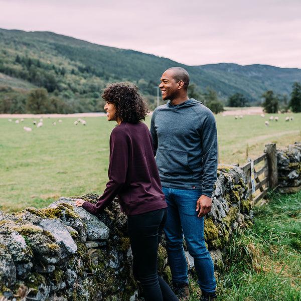 Isobaa Mens Merino 260 Lounge Hoodie (Smoke/Black)