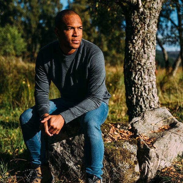 Isobaa Mens Merino 260 Lounge Sweatshirt (Smoke)