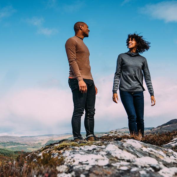 Isobaa Mens Merino Moss Stitch Sweater (Bran/Orange)