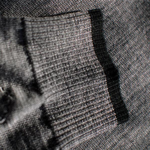 Isobaa Mens Merino V Neck Sweater (Charcoal)