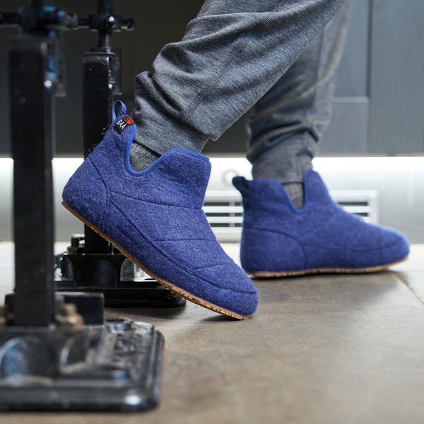 Isobaa Merino Blend Slipper Boots (Navy)