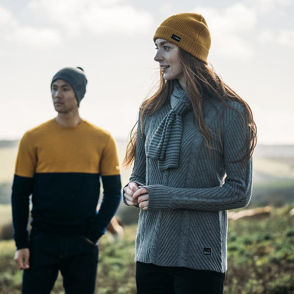 Isobaa Merino Mini Stripe Scarf (Smoke/Charcoal)