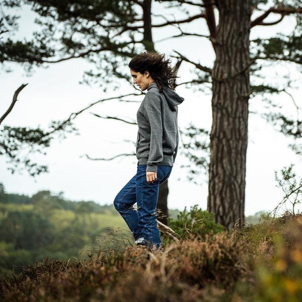 Isobaa Womens LUX Hoodie (Smoke/Charcoal)