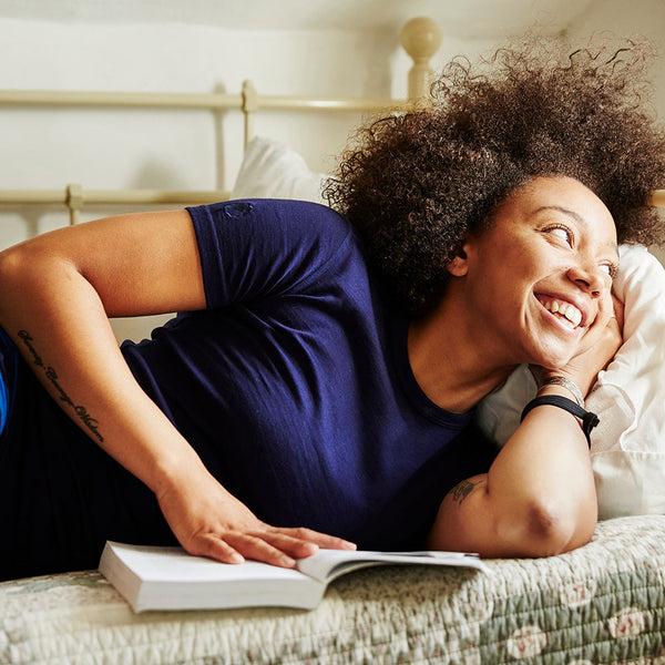 isobaa Womens Merino 150 Short Sleeve Crew (Navy)