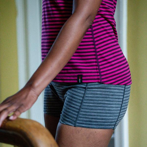 Isobaa Womens Merino 150 Vest (Stripe Wine/Fuchsia)