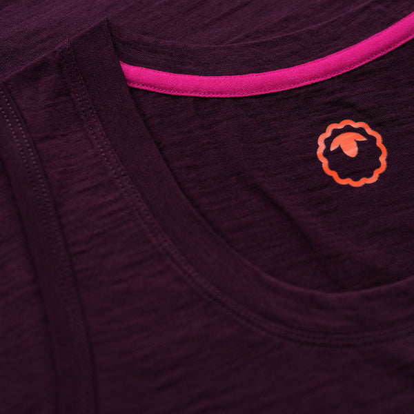 Isobaa Womens Merino 150 Vest (Wine)
