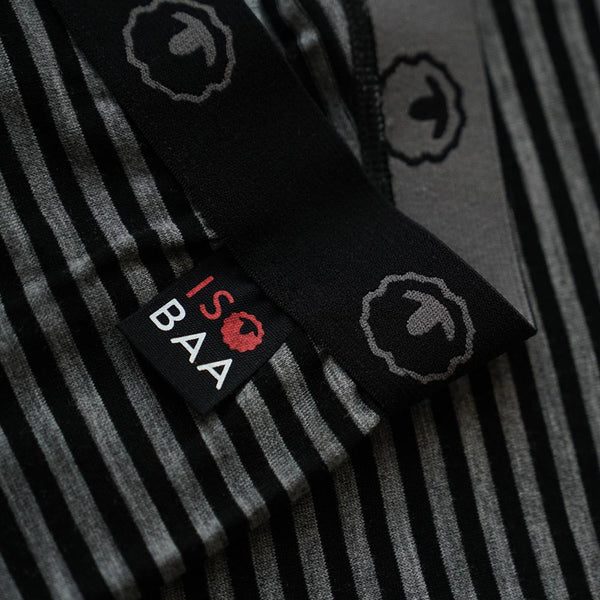 Isobaa Womens Merino 200 Tights (Black/Charcoal)