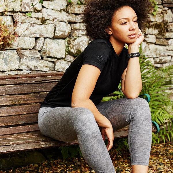 Isobaa Womens Merino 200 Tights (Charcoal)