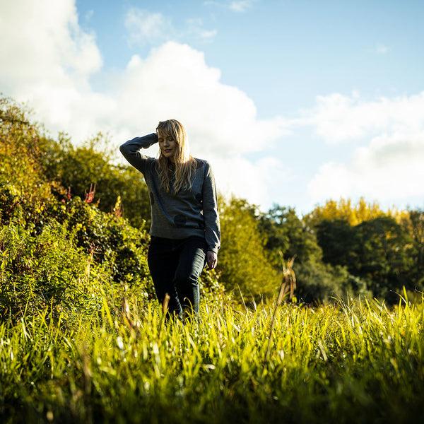 Isobaa Womens Polka Dot Sweater (Charcoal/Smoke)