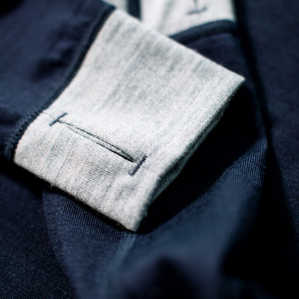 Isobaa Kids Merino Blend 200 Long Sleeve Crew (Navy/Sky)