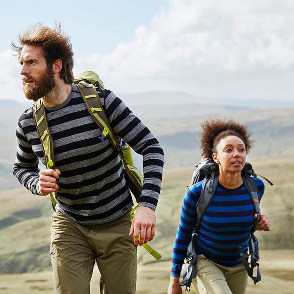 isobaa Mens Merino 180 Long Sleeve Crew (Black/Charcoal)