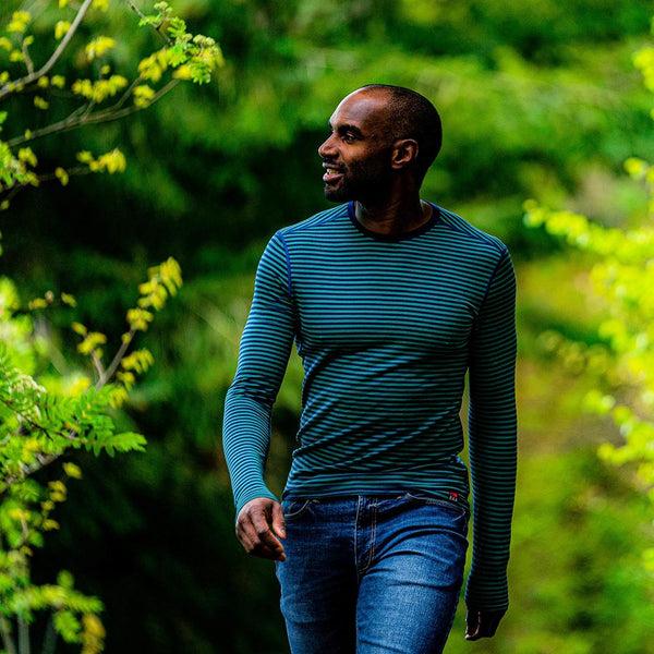 isobaa Mens Merino 180 Long Sleeve Crew (Mini Stripe Navy/Green)