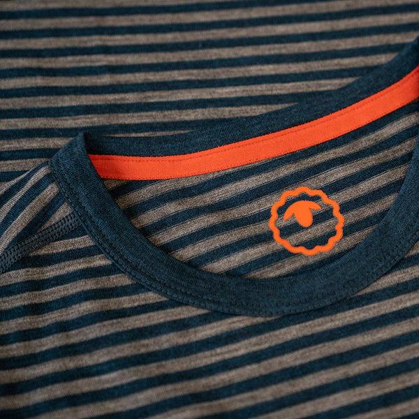 Isobaa Mens Merino 180 Long Sleeve Crew (Mini Stripe Petrol/Charcoal)
