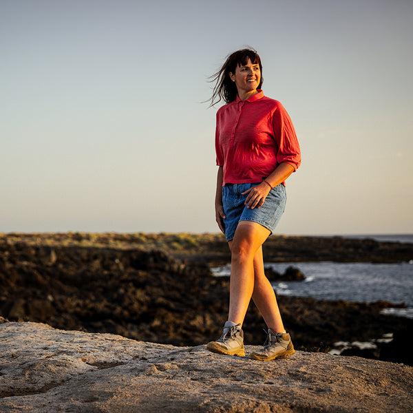 isobaa Womens Merino 120 Ultrafine Cropped Blouse (Coral)