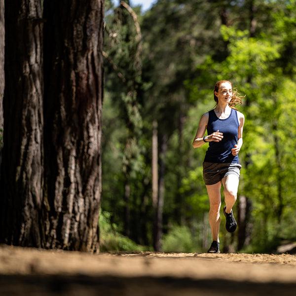 Isobaa Womens Merino 150 Vest (Mini Stripe Navy/Denim)