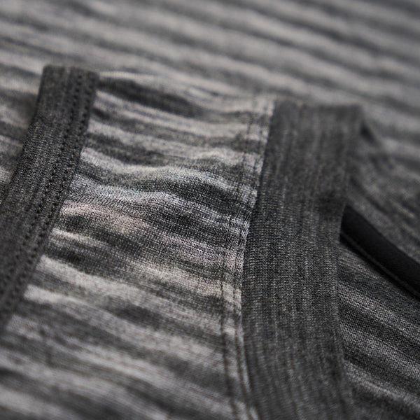 Isobaa Womens Merino 150 Vest (Mini Stripe Smoke/Charcoal)