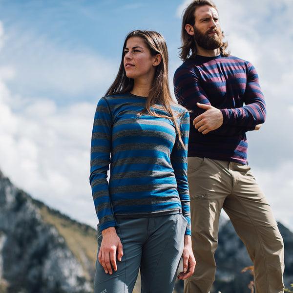 Isobaa Womens Merino 180 Long Sleeve Crew (Smoke/Blue)