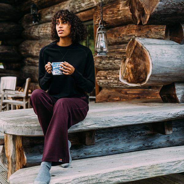 Isobaa Womens Merino 260 Lounge Loose Joggers (Wine/Navy)