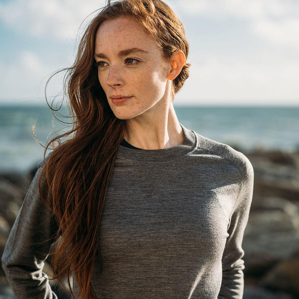Isobaa Womens Merino 260 Lounge Sweatshirt (Charcoal)