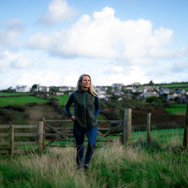 Isobaa Womens Merino Wool Insulated Gilet (Forest/Green)