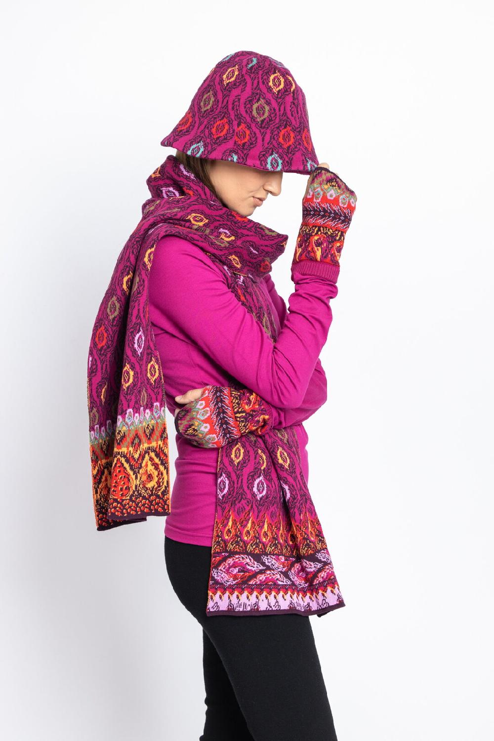 Ivko Woman Scarf Magenta