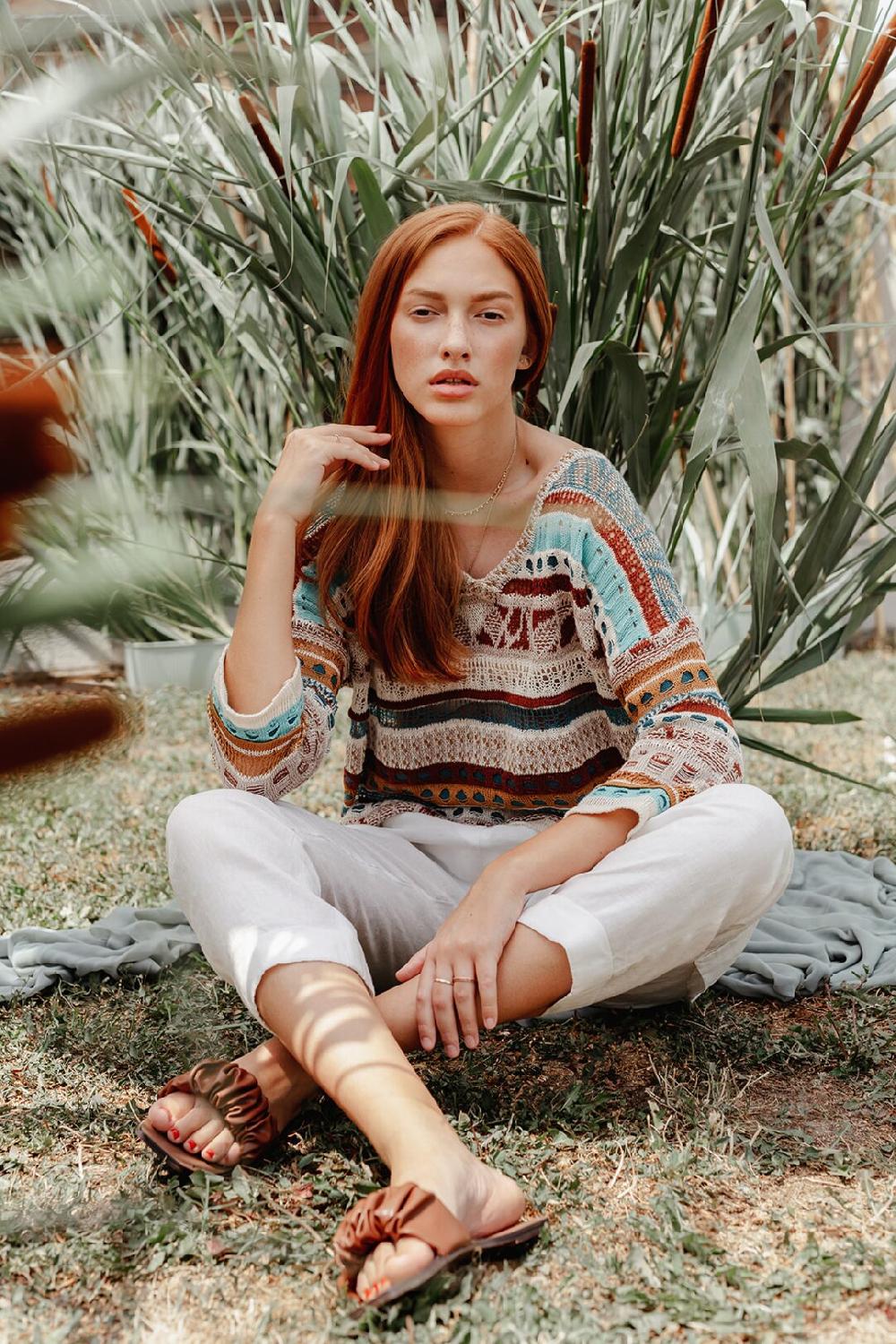 ivko woman V Neck Pullover Nomad Pattern Beige