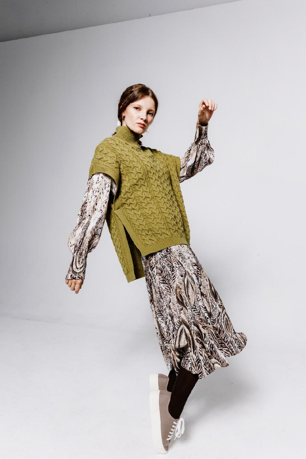Ivko Woman Sleeveless Pullover Structure Pattern Green