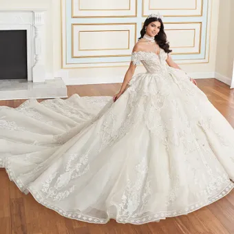 Ivory Rose Princesa By Ariana Vara PR70101