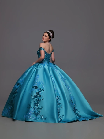 Ivory Rose Q By DaVinci 80622