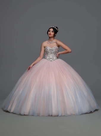 Ivory Rose Q By DaVinci 80624