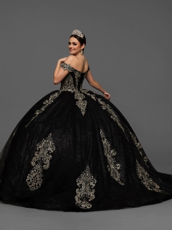 Ivory Rose Q By DaVinci 80643