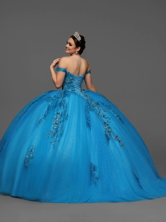 Ivory Rose Q By DaVinci 80644