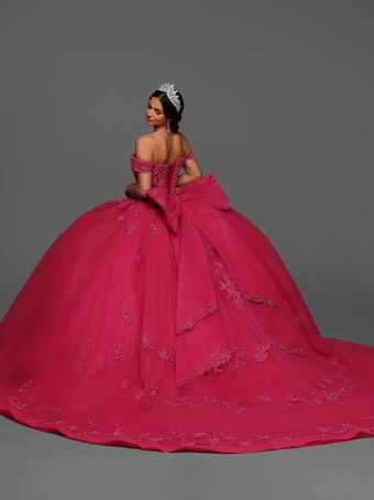 Ivory Rose Q By DaVinci 80649