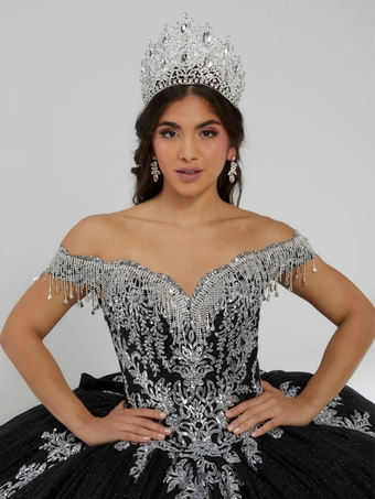 Ivory Rose Quince 26060